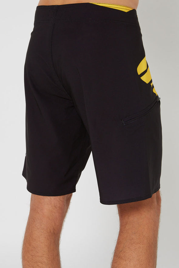 BLK/RED T SECTION MENS BOARDSHORT