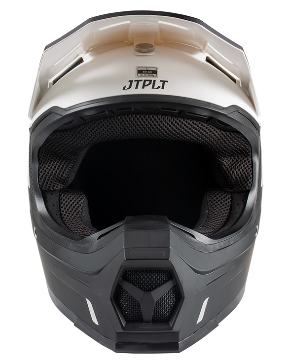 WHT VAULT RACE HELMET