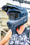 BLK VAULT RACE HELMET