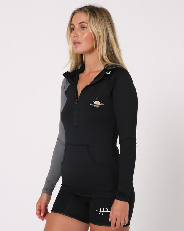 BLK PACER LS HOODED LADIES RASHIE